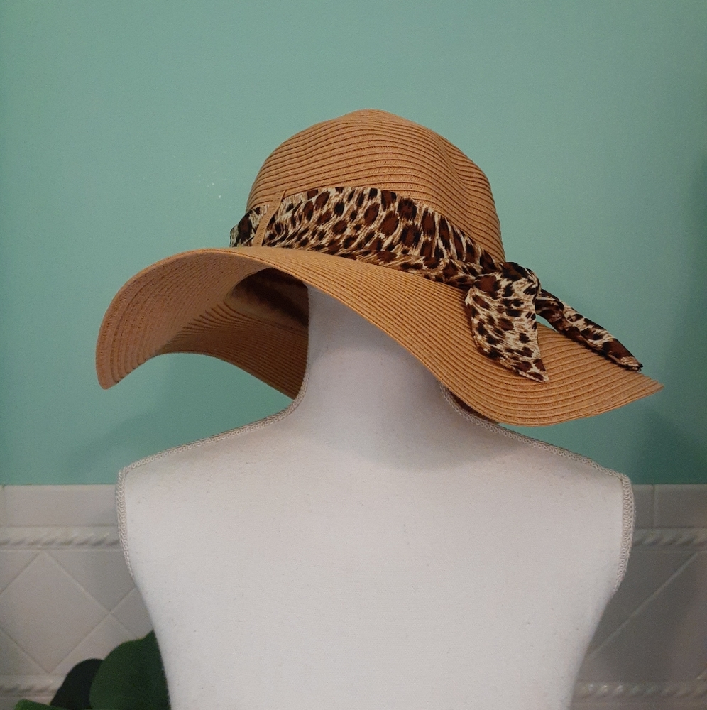 Camel Tan Hat SPF 50+